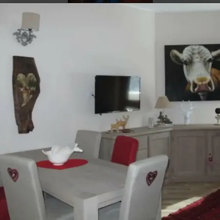 Frazione Cervinia Apartment *