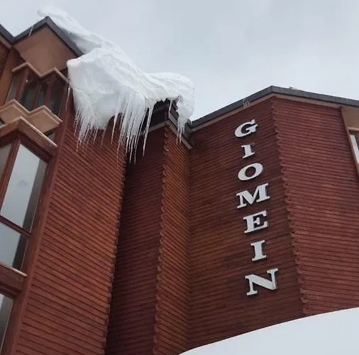 Frazione Cervinia Apartment *